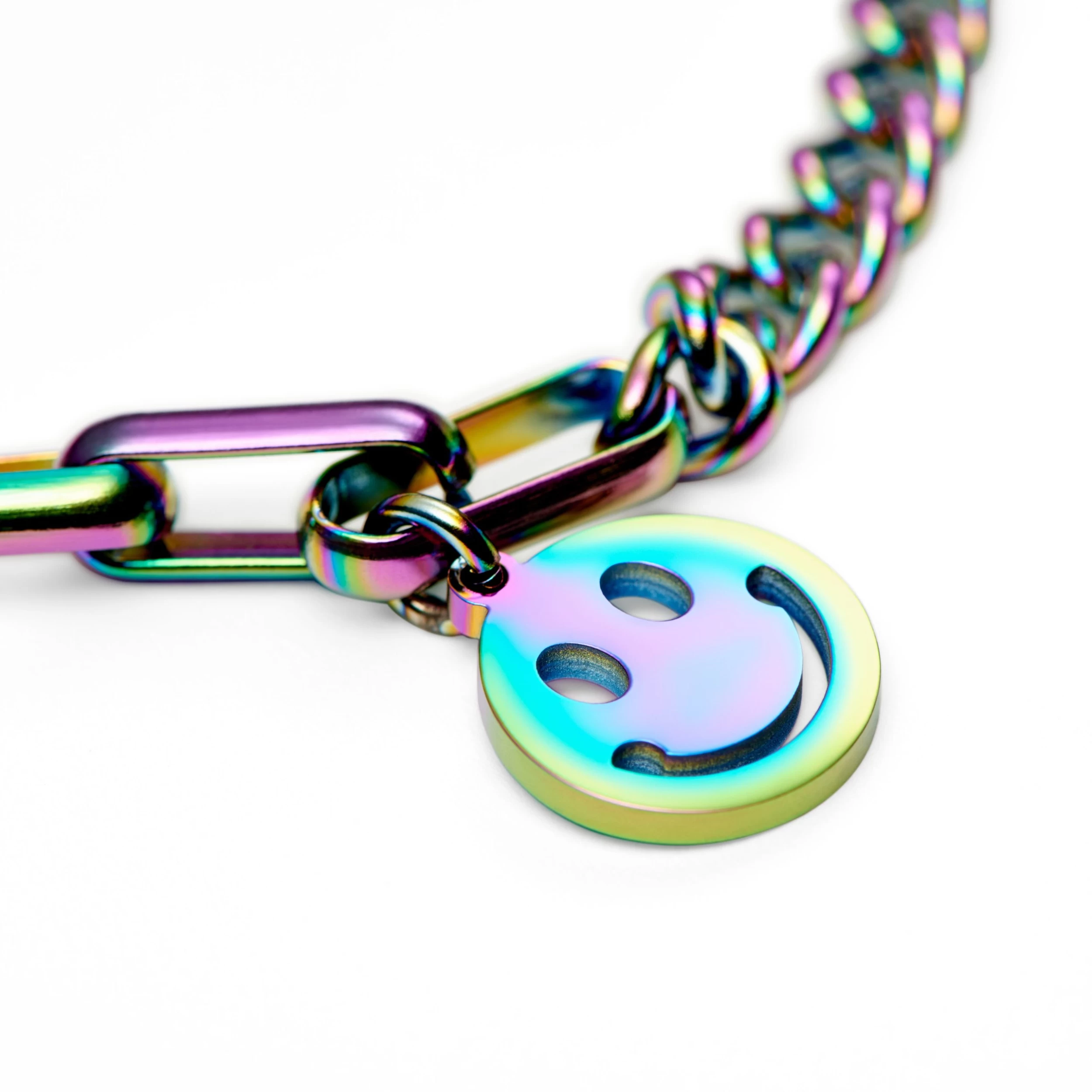 Amager | Rainbow Stainless Steel Curb & Cable Chain Smiley Bracelet - Image 3