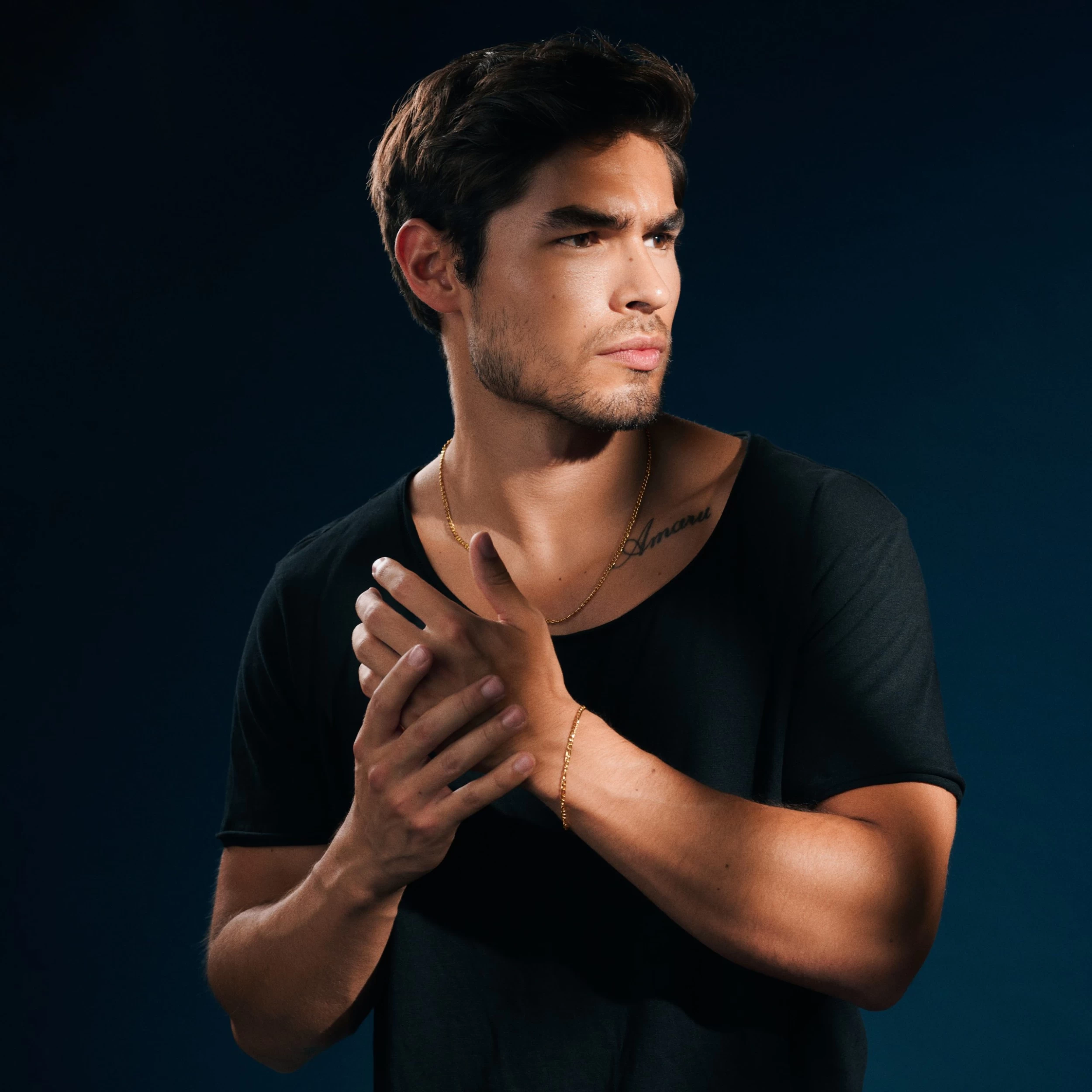 Essentials | 1/16" (2 Mm) Gold-tone Figaro Chain Bracelet - Image 2