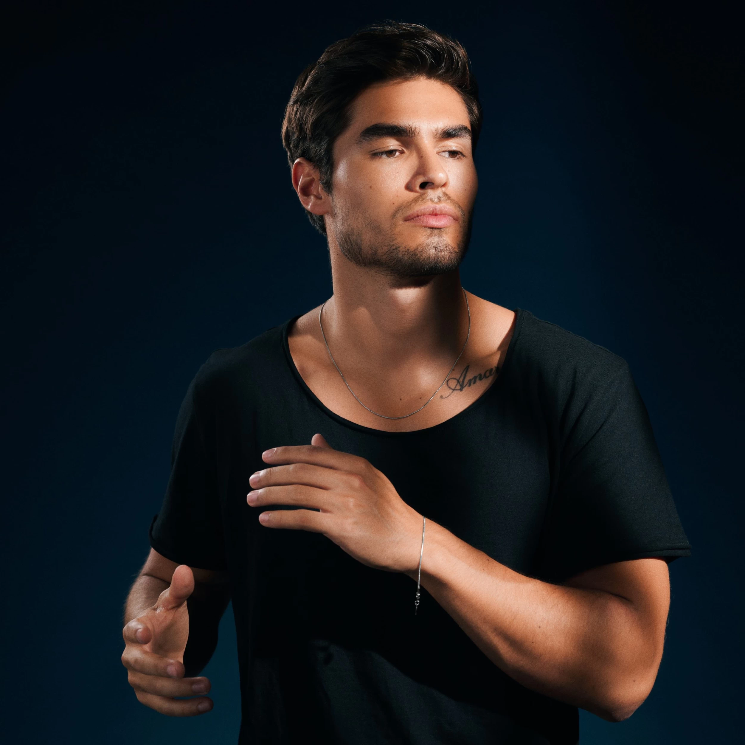 Essentials | 1/16" (2 Mm) Silver-Tone Herringbone Chain Bracelet - Image 2