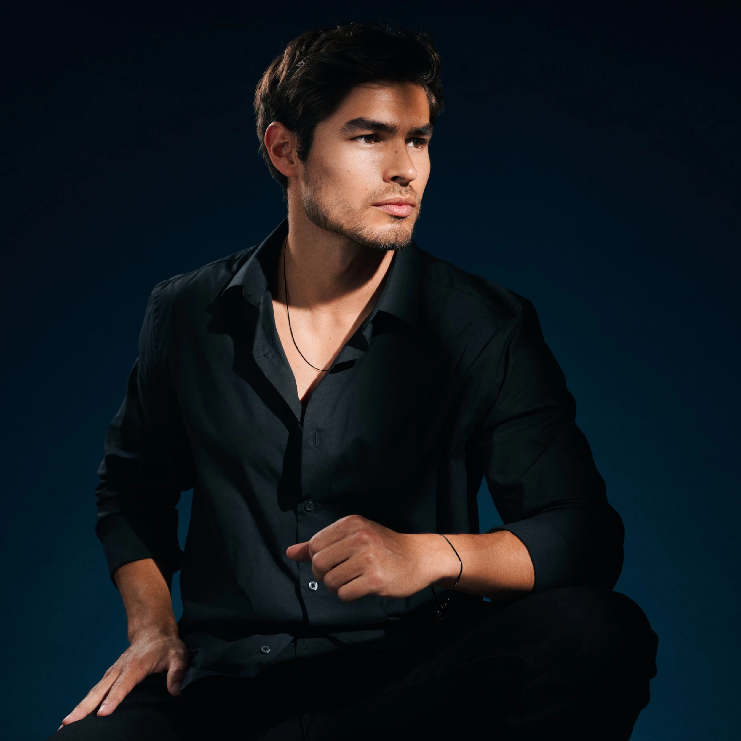 Essentials | 1/8" (3 Mm) Gunmetal Black Herringbone Chain Necklace - Image 2