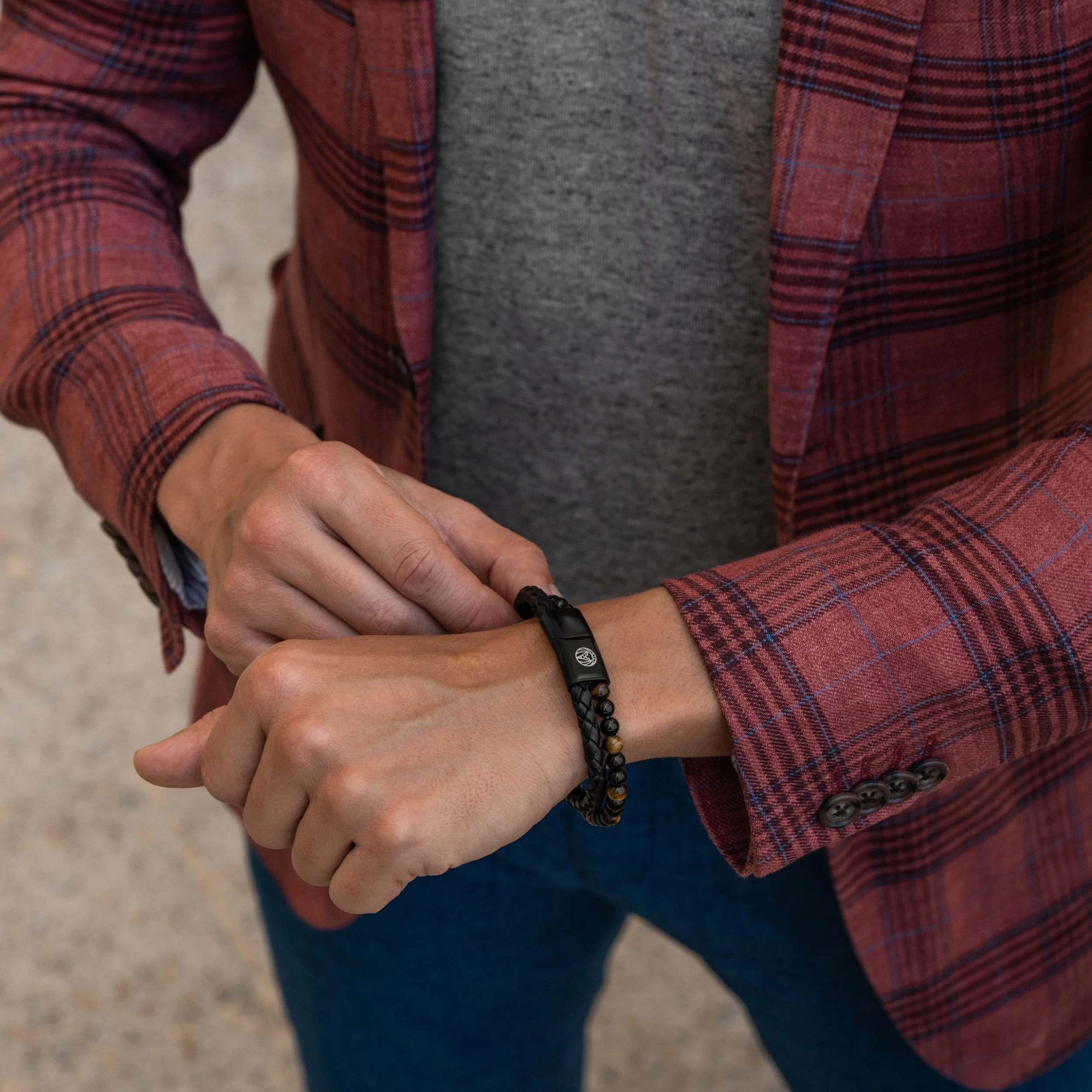 Black Leather & Yellow Tiger's Eye Double Bracelet - Image 5