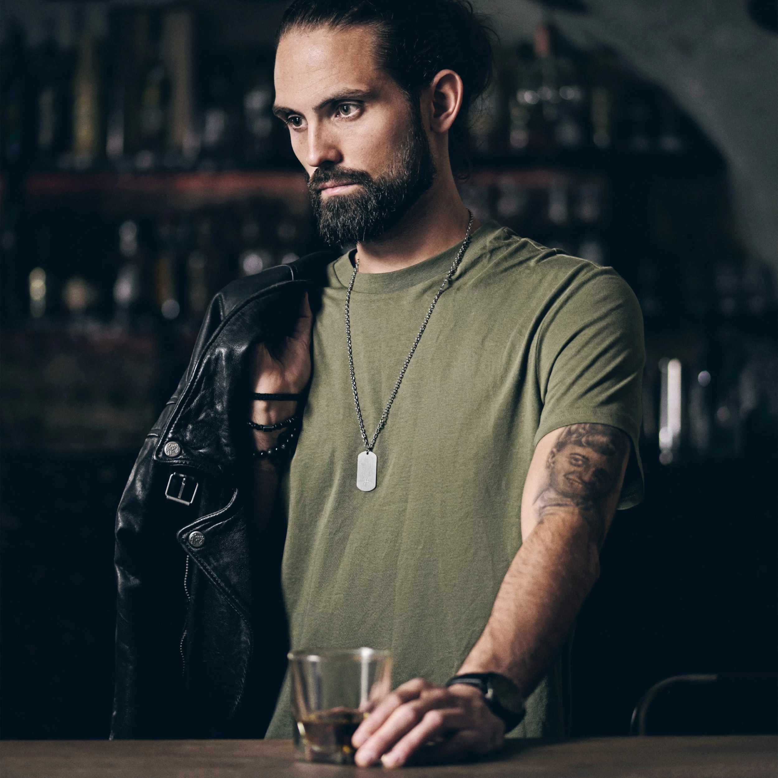 Zodiac | Silver-Tone Stainless Steel Pisces Star Sign Dog Tag Cable Chain Necklace - Image 4