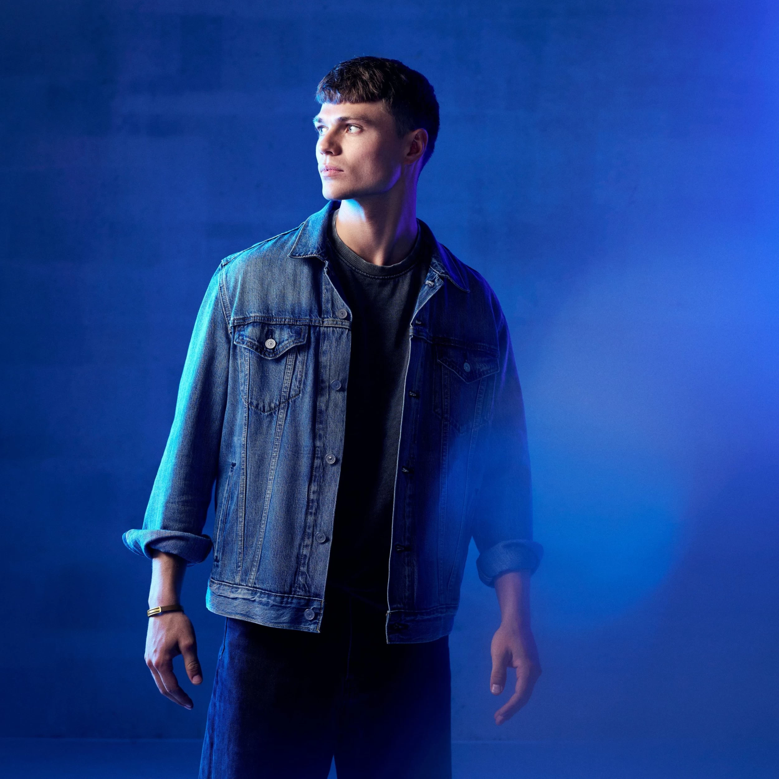 Nomen | Gold-tone And Brown Leather Striped ID Bracelet - Image 3