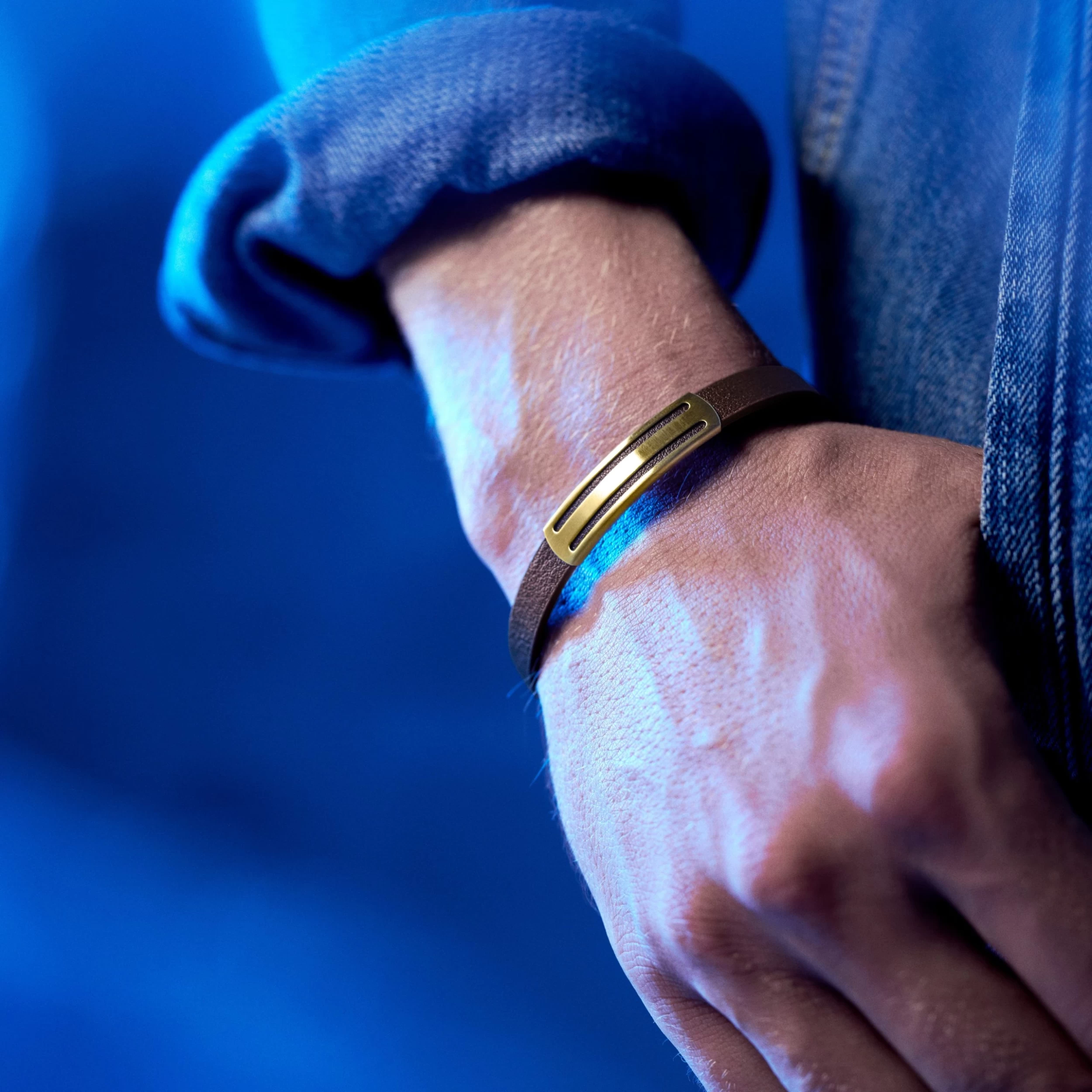 Nomen | Gold-tone And Brown Leather Striped ID Bracelet - Image 2