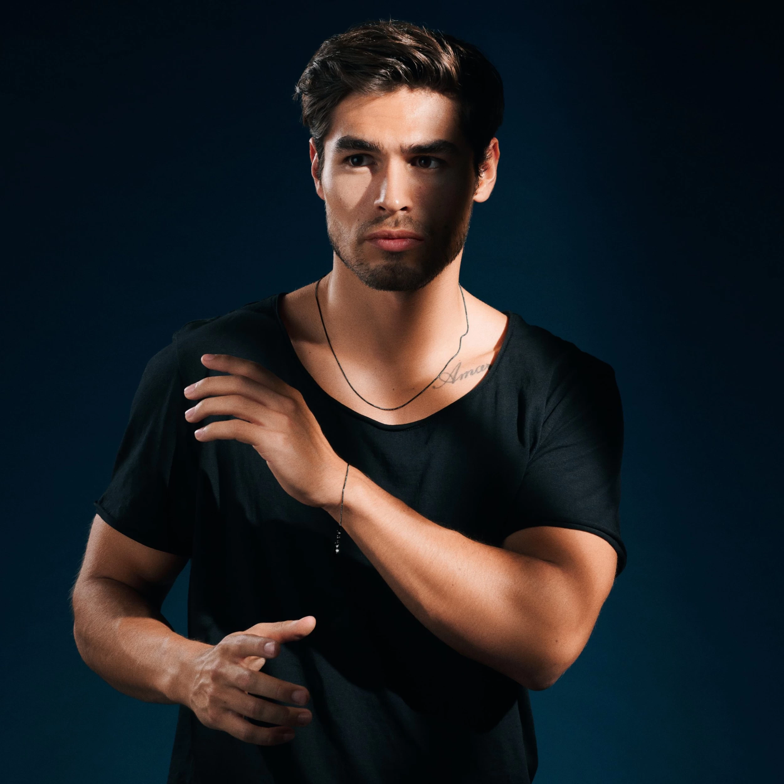 Essentials | 1/32" (1 Mm) Gunmetal Black Snake Chain Bracelet - Image 2