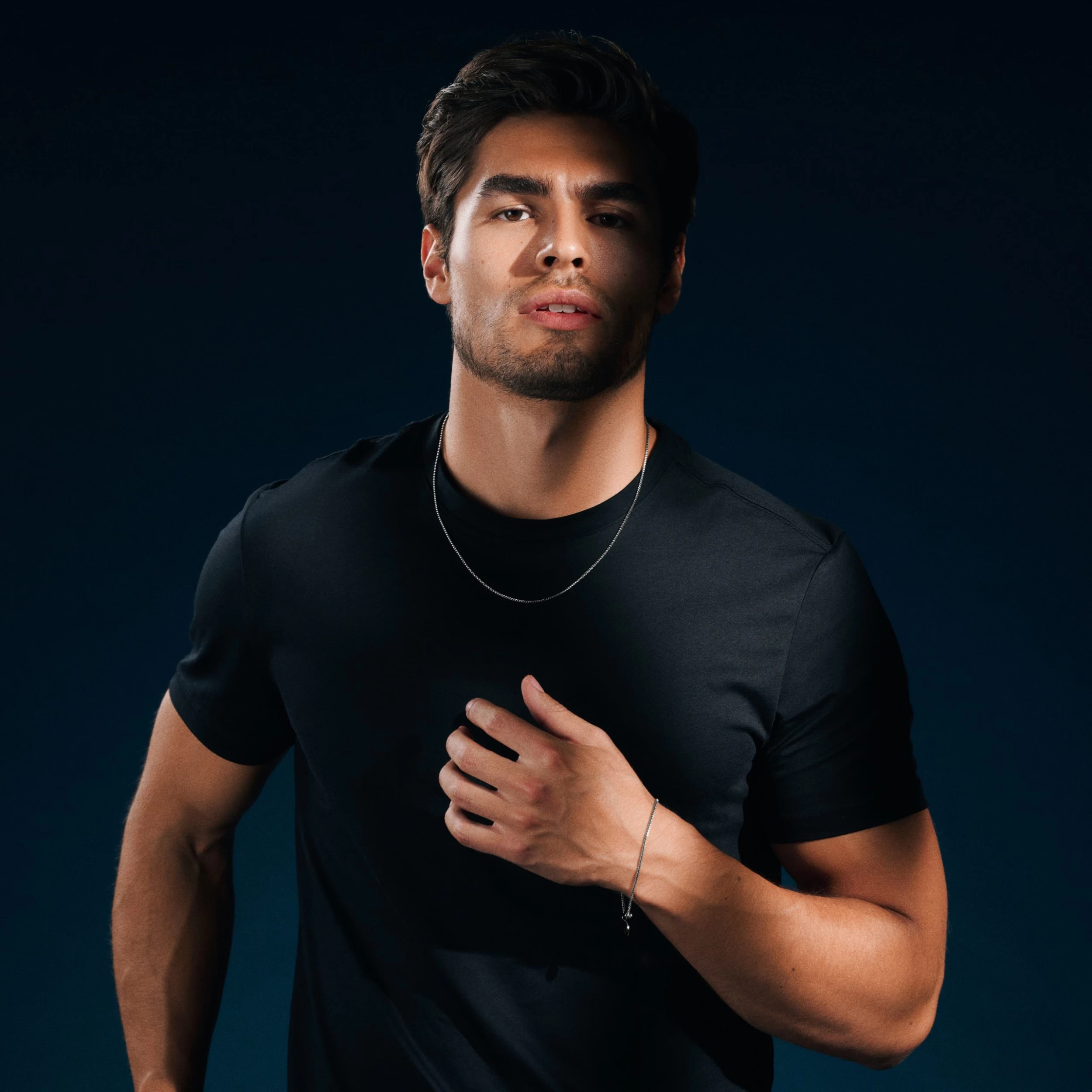 Essentials | 1/32" (1 Mm) Silver-Tone Square Box Chain Bracelet - Image 2