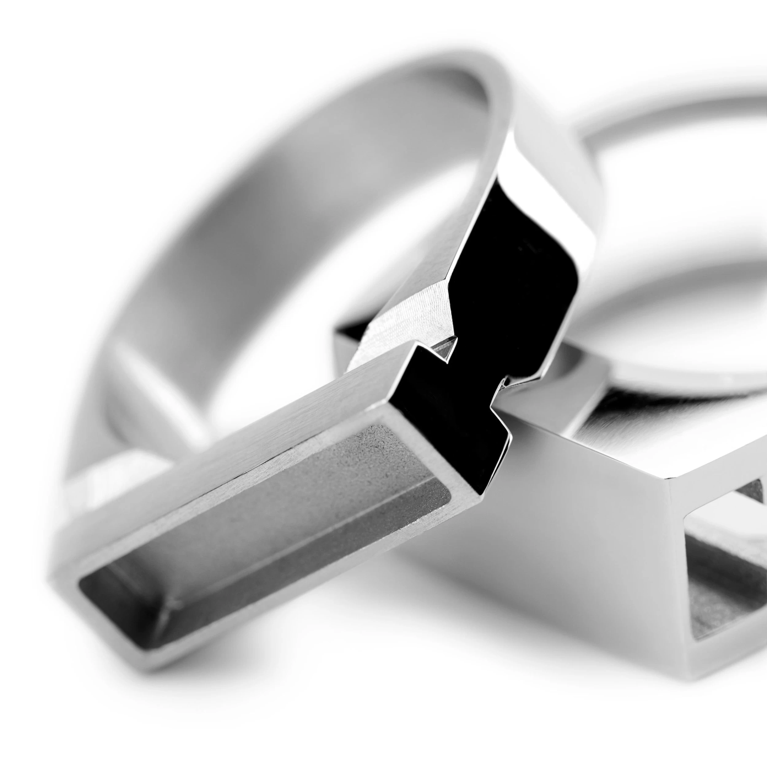 Stainless Steel Secret Compartment Signet Ring - Image 5
